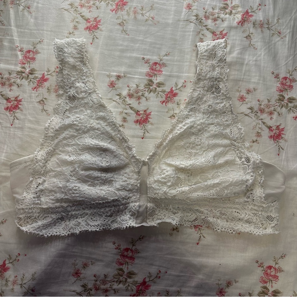 Elegant White Lace Bralette